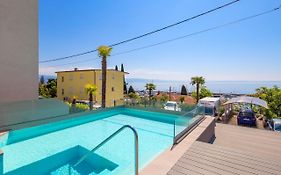 Apartments Rona Erea Icici